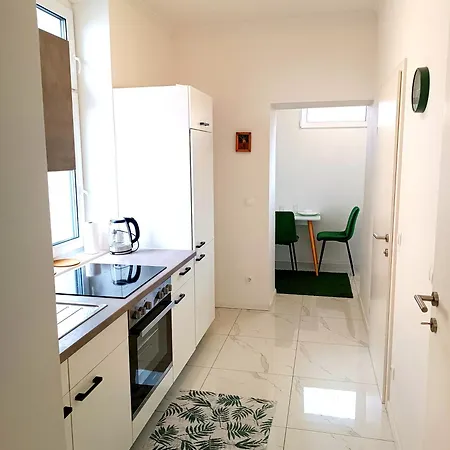Family Apartment With Kitchen Neunkirchen Exterior foto